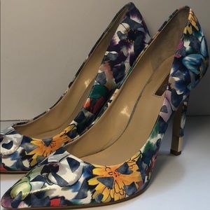 Night out? Date night? Girls night? 💃